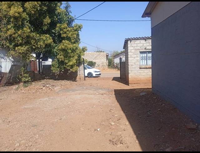 2 BEDROOM HOUSE FOR SALE IN MAMELODI EAST
